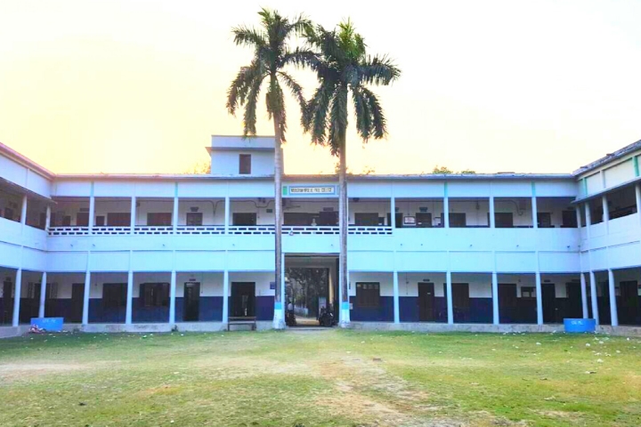 https://cache.careers360.mobi/media/colleges/social-media/media-gallery/22366/2019/6/10/Campus View of Nabagram Hiralal Paul College Hooghly_Campus-View.jpg